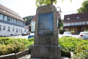 05.jpg