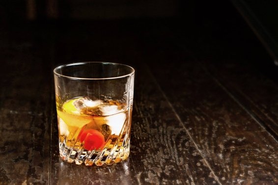 Klunkerkranich Christmas market.jpg