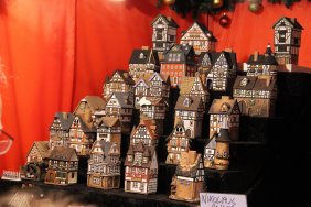 weihnachtsmarkt---alexanderplatz_15974274395_o.jpg