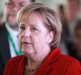 20140814_Angela_Merkel_Warns_Against_Severing_Ties_With_Vladimir_Putin.jpg