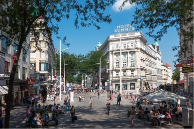 20260430_TOURISM_Booming_City.png