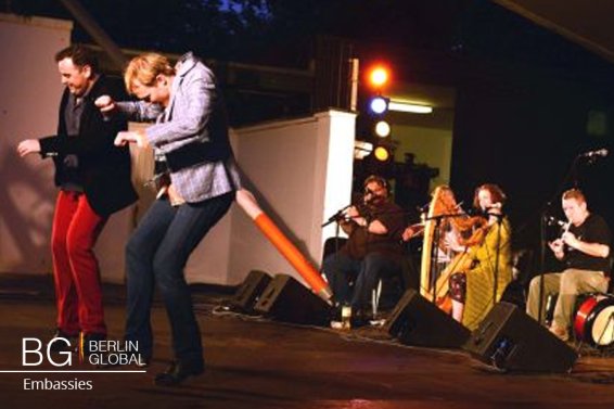 PICTURE 2 - Irish music conquering Berlin.jpg