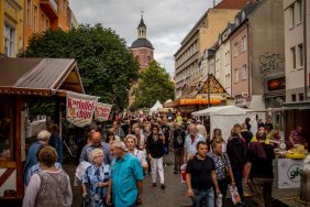 altstadt-spandau-on-saturday-afternoon_14917494687_o.jpg