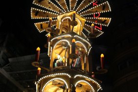 weihnachtsmarkt---potsdamer-platz_15352000534_o.jpg