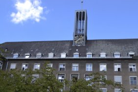 rathaus-in-moabit_14876916810_o.jpg