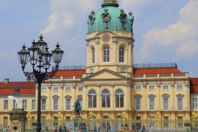charlottenburg-palace_14866898827_o.jpg