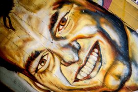 street-art-in-kreuzberg_14794813640_o.jpg