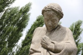 soviet-war-memorial-monument_14791756818_o.jpg