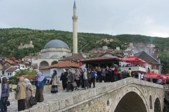 2015_03_12-Photo-contest-Religious-diversity-in-Kosovo1.jpg