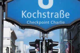check-point-charlie_15063348035_o.jpg