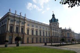 charlottenburg-palace_14867085678_o.jpg