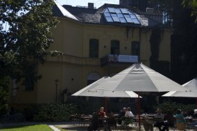 gutshaus-steglitz-in-the-sunshine_15115625026_o.jpg