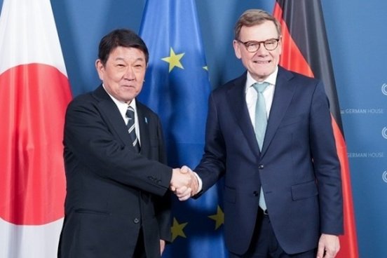 20260603-japanese-and-german-officials.jpg