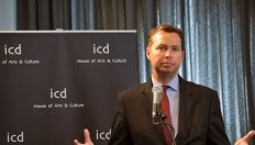 Stephan Mayer 2011.jpg