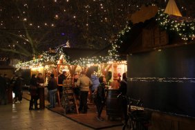 weihnachtsmarkt---gedaechtniskirche_15989881302_o.jpg