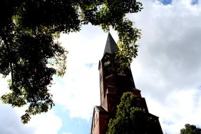 adenauerplatz-neighbourhood_14979162932_o.jpg