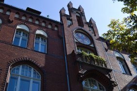 lichtenberg-rathaus_14941645478_o.jpg