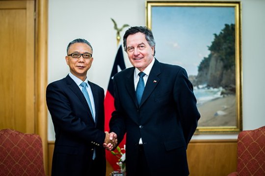 20190219_Chile Seeks to Become a Bridge.jpg