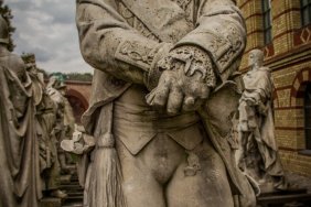 one-of-the-monument-from-victory-avenue_14912674620_o.jpg
