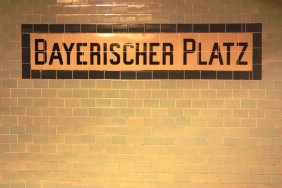 ubahn-bayerische-platz_14960034430_o.jpg