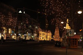 weihnachtsmarkt---gedaechtniskirche_15370921823_o.jpg