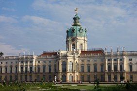 charlottenburg-palace_14866772638_o.jpg