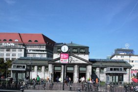 wittenbergplatz_15146302342_o.jpg