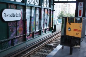 eberswalder-strasse-u-bahn-station_14974691061_o.jpg