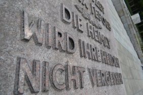 soviet-war-memorial-monument_14978034922_o.jpg