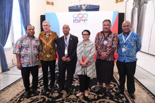 20190322_South Pacific Forum.jpg