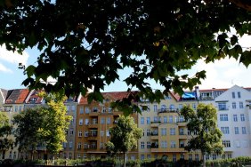 schlosspark-charlottenburg_14876400379_o.jpg